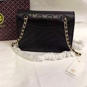 NWT Authentic Tory Burch Alexa Convertible bag